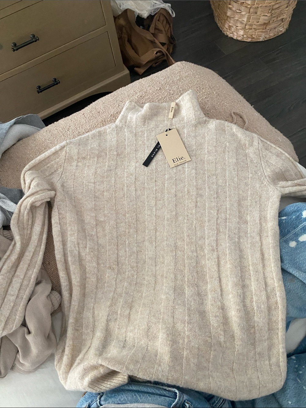 Elie Tahari Cream Ribbed Turtleneck Sweater